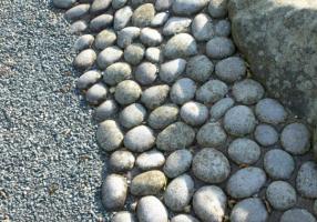Metten Naturstein Kies und Edelsplitte 